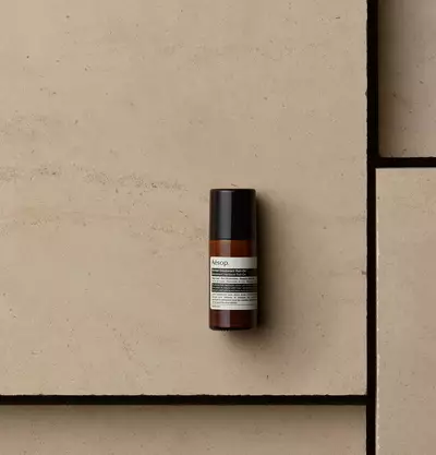 How to use Deodorant Herbace Roll-On