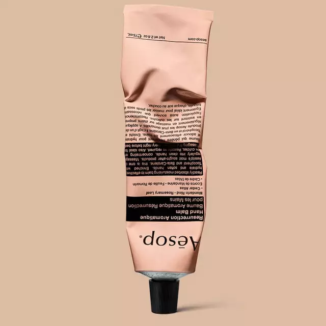 Squeezed from its 75mL aluminium tube Image